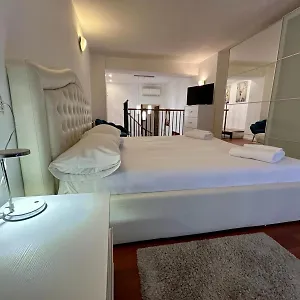 https://kibilu-via-tolmezzo.italymilanhotels.net